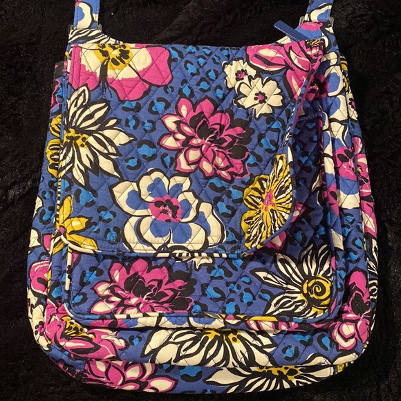 Vera Bradley Handbags - Vera Bradley Shoulder Tote Bag In African Violet